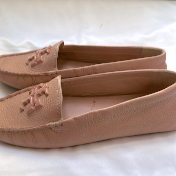 New Tory Burch Flats. Size 9. Pink moon. - Picture 3 of 6
